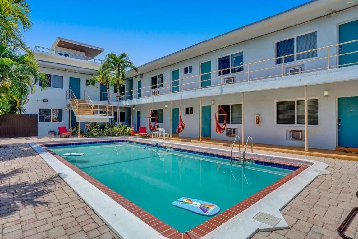 Ferienwohnung Secluded Hollywood Studio Walk To Beach Boardwalk Dania Beach Exterior foto